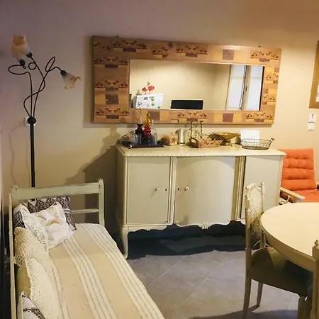 Spiretas * Naxos City